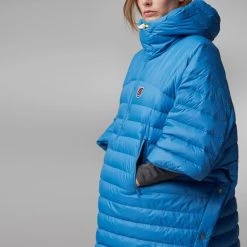 FJÄLLRÄVEN Expedition Down Poncho -Seatosummit shop expedition down poncho w 86477 525 f detail fjr