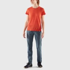 FJÄLLRÄVEN High Coast Lite T-shirt W -Seatosummit shop high coast lite t shirt w 83507 333 c model fjr2